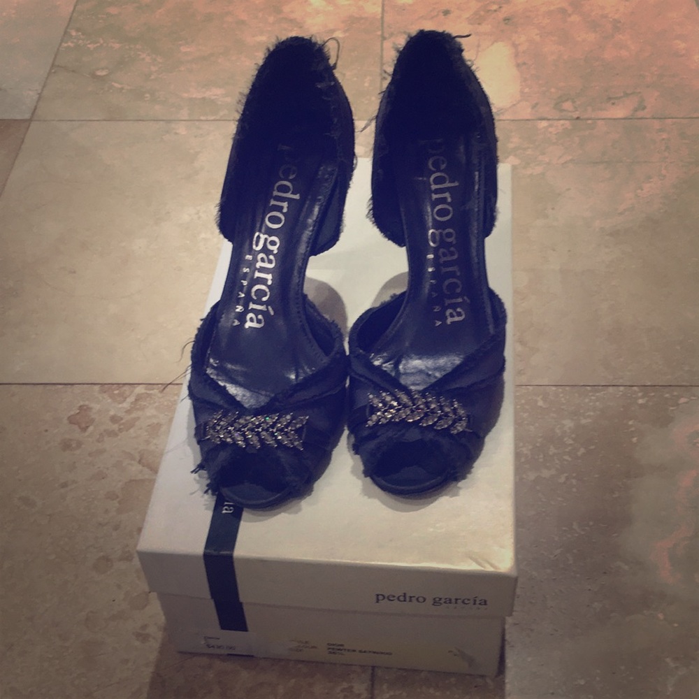 Pedro Garcia Blue Silk Peep Toe Heels Size 36